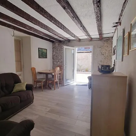 Back To The Future Tatil Evi