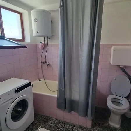 Back To The Future 펜션 자다르